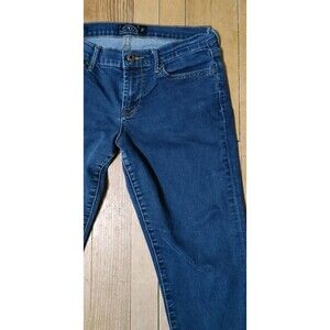 Lucky Brand Jeans Women's 8/29 R Blue Sweet’N Straight Dark Wash Denim Stretch